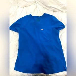 Figs Women Scrub Top 1 Pocket in Medium Royal Blue